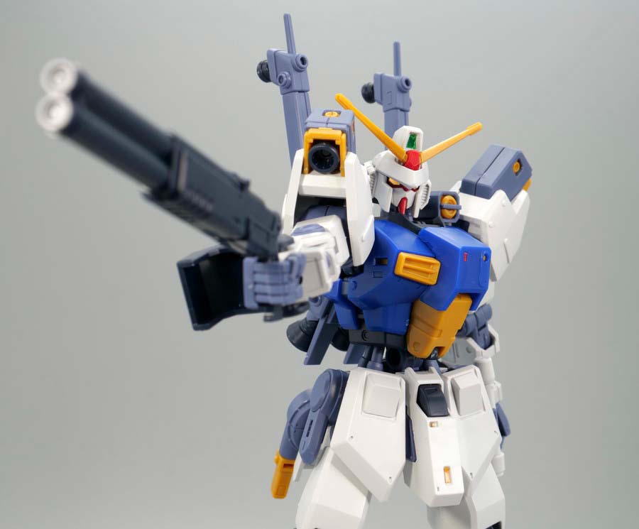 HG Dガンダムファーストのガンプラレビュー画像です