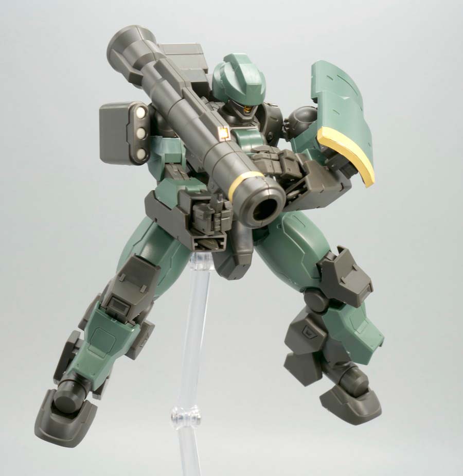 HGデスルターのガンプラレビュー画像です