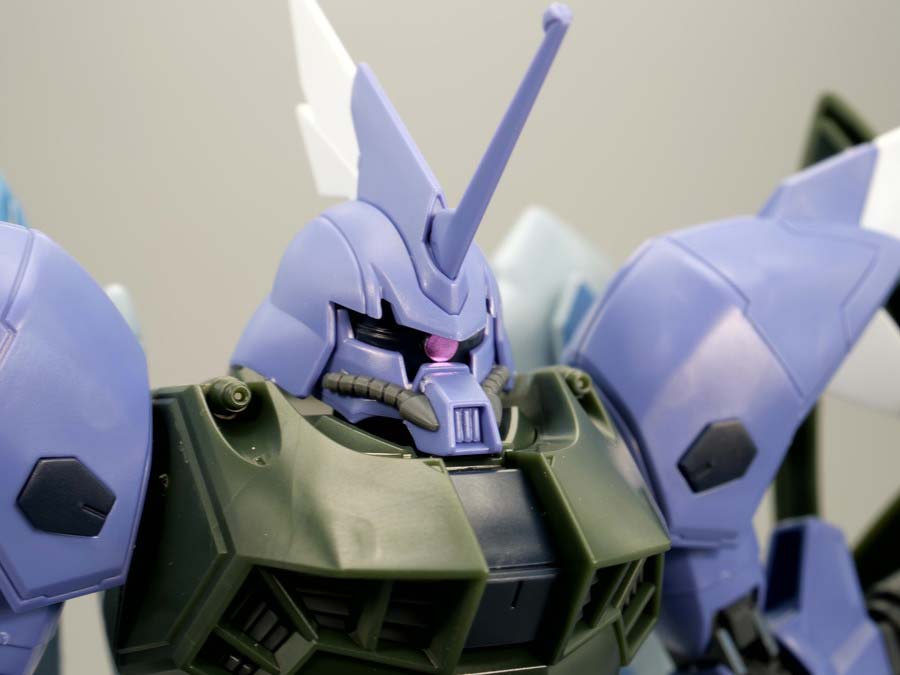 HGゲルググメナースのガンプラレビュー画像です