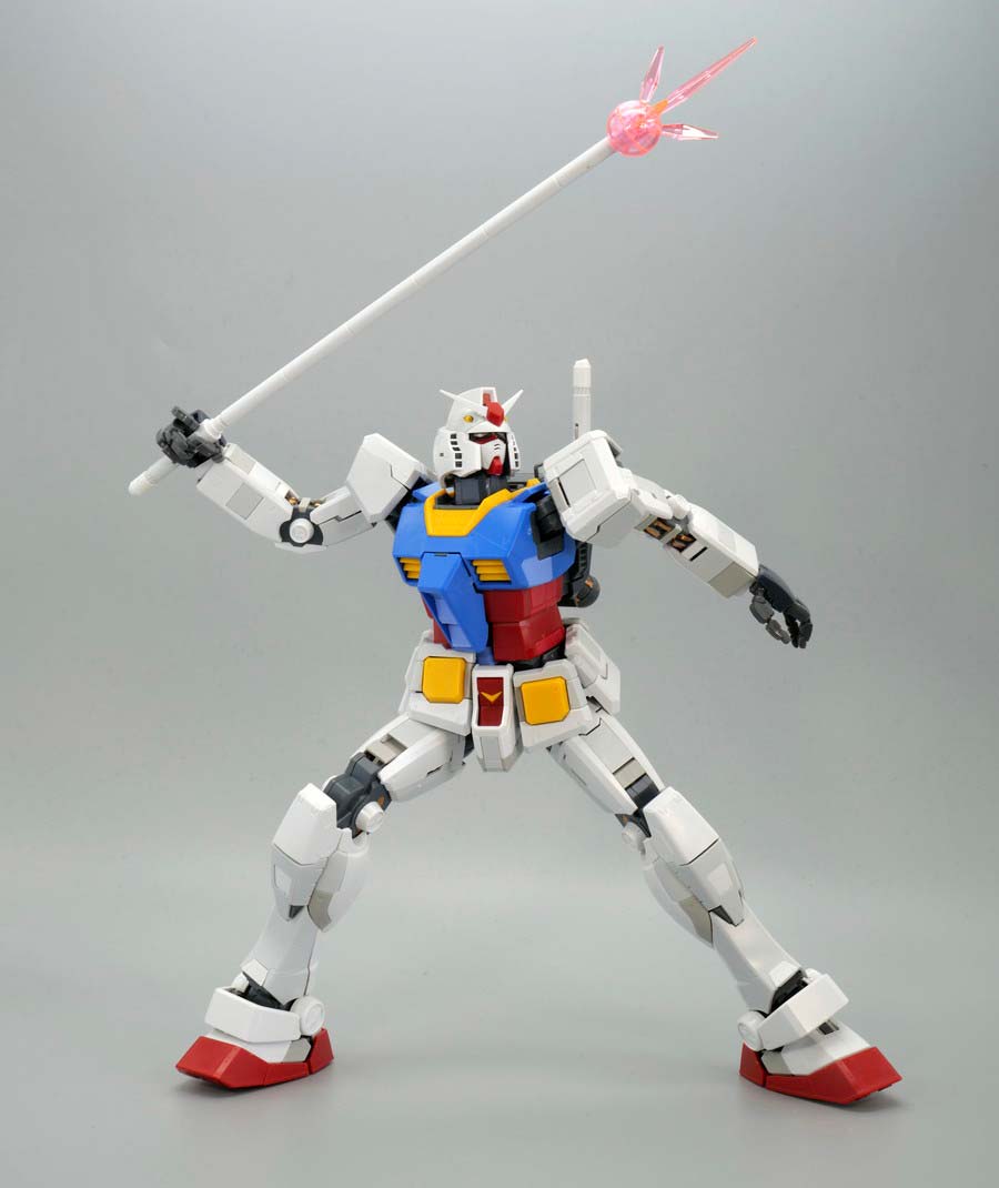 MG RX-78-2ガンダムVer.3.0用拡張セットのガンプラレビュー画像です