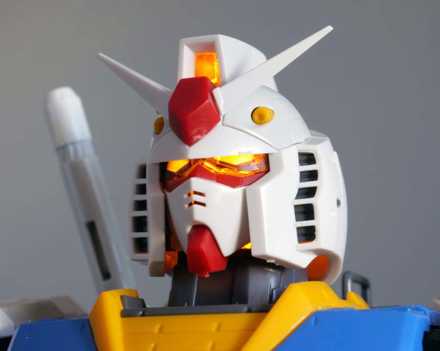 MG RX-78-2ガンダムVer.3.0用拡張セットのガンプラレビュー画像です