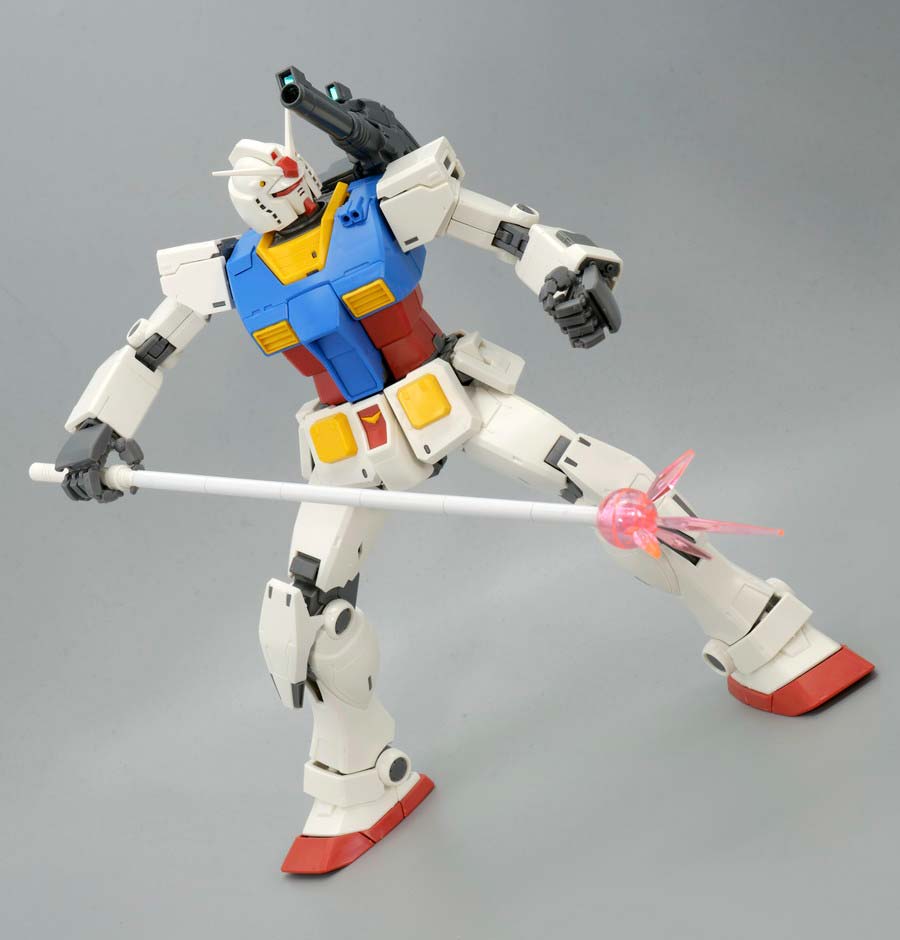 MG RX-78-2ガンダムVer.3.0用拡張セットのガンプラレビュー画像です