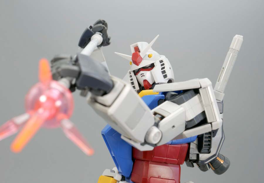 MG RX-78-2ガンダムVer.3.0用拡張セットのガンプラレビュー画像です