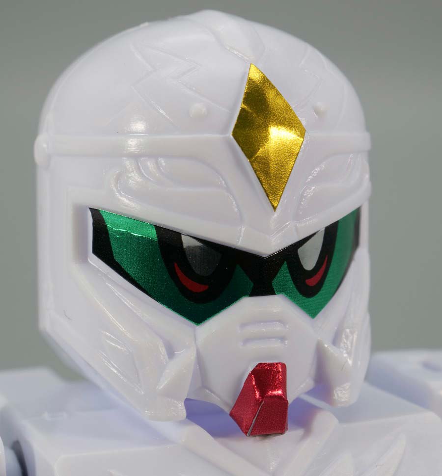 BB戦士 雷龍頑駄無（ライリュウガンダム）のガンプラレビュー画像です