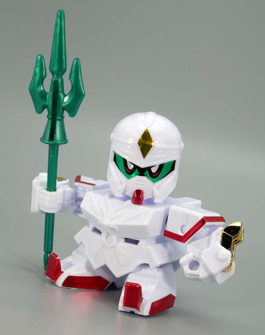 BB戦士 雷龍頑駄無（ライリュウガンダム）のガンプラレビュー画像です