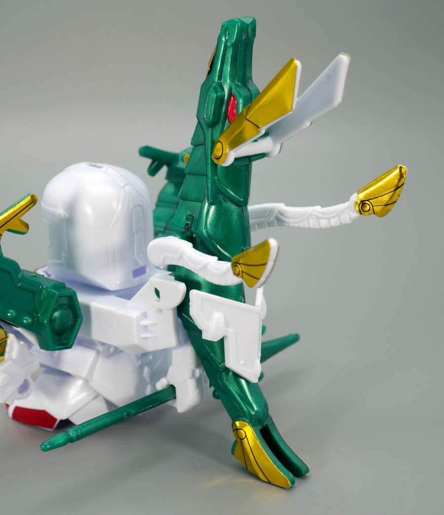 BB戦士 雷龍頑駄無（ライリュウガンダム）のガンプラレビュー画像です
