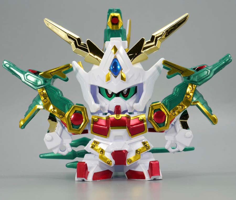 BB戦士 雷龍頑駄無（ライリュウガンダム）のガンプラレビュー画像です