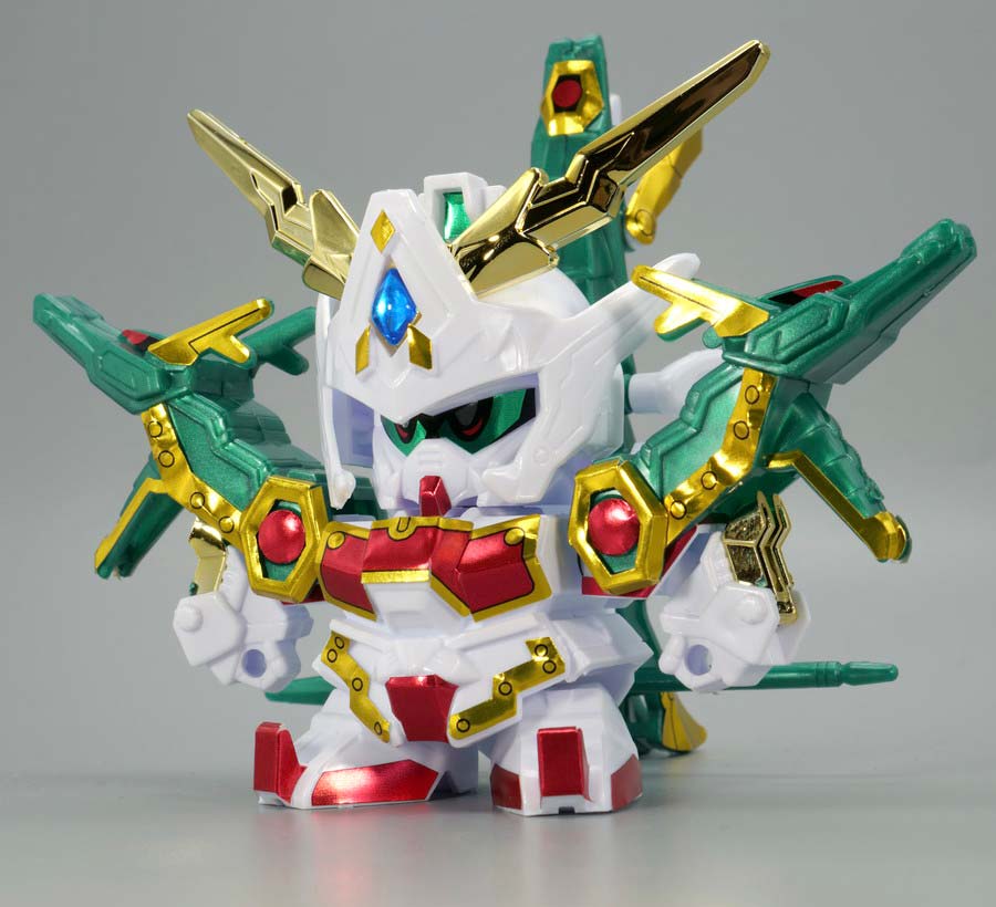 BB戦士 雷龍頑駄無（ライリュウガンダム）のガンプラレビュー画像です