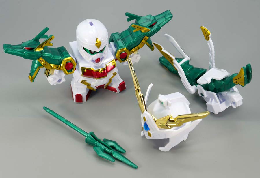 BB戦士 雷龍頑駄無（ライリュウガンダム）のガンプラレビュー画像です