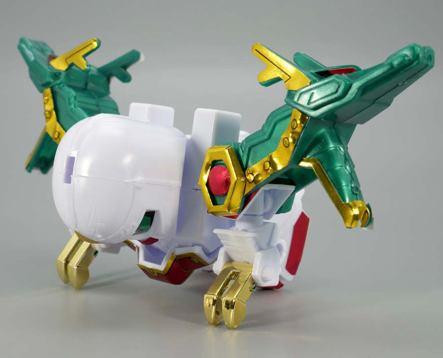 BB戦士 雷龍頑駄無（ライリュウガンダム）のガンプラレビュー画像です