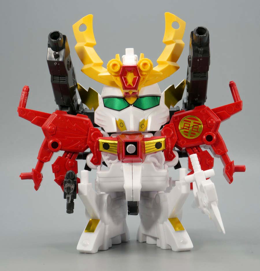 BB戦士 幼年軍師雷丸（ヨウネングンシイカズチマル）のガンプラレビュー画像です