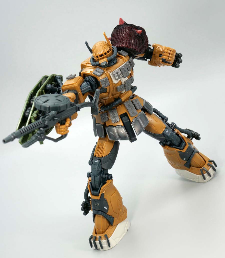 ＨＧ 1/144 無識別型ザクII ソラリ機(復讐のレクイエム)のガンプラレビュー画像です