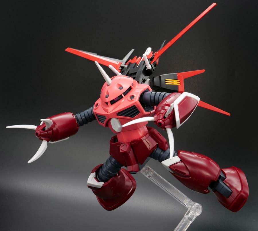 キャバリアーアイフリッドのガンプラレビュー画像です