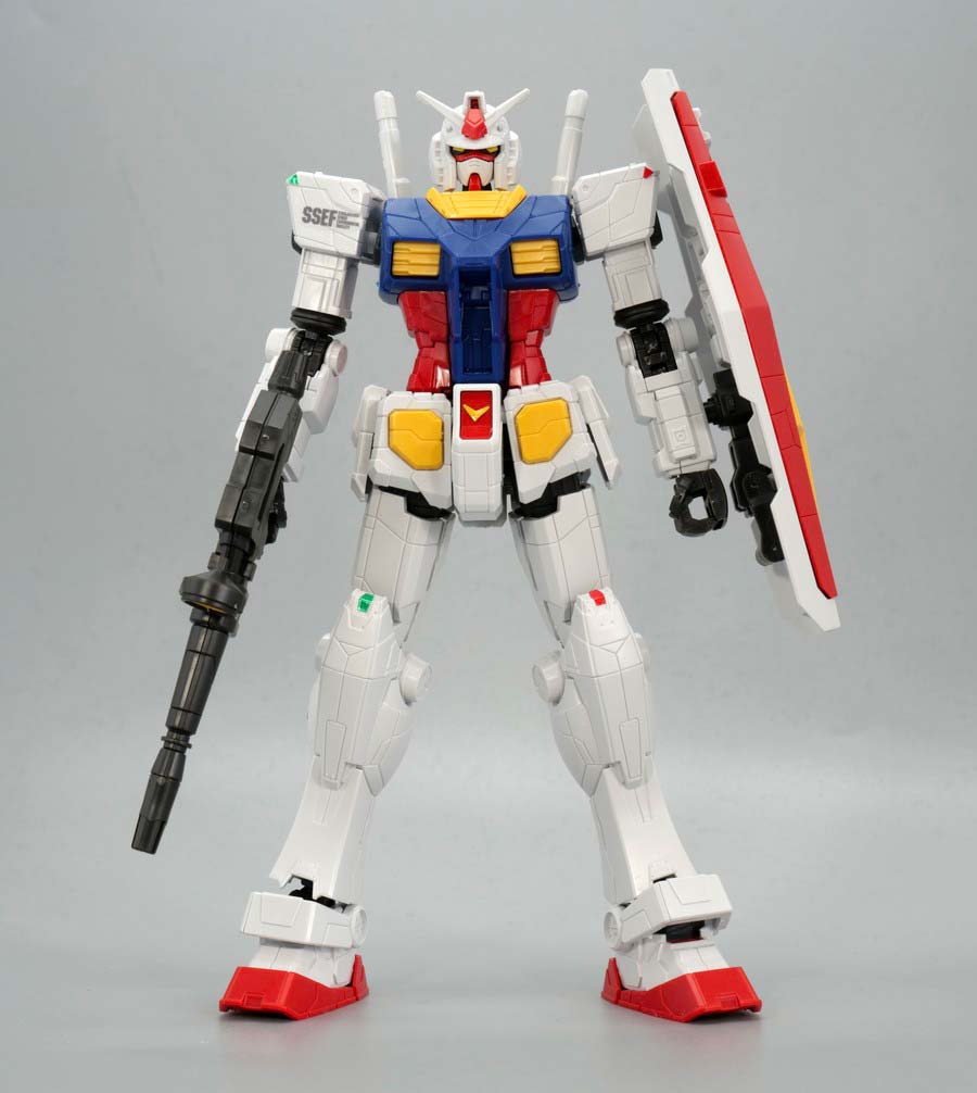 1/144 RX-78F00/Eガンダム（グラスフェザー装備）』のガンプラレビュー画像です