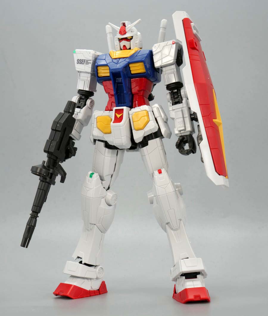 1/144 RX-78F00/Eガンダム（グラスフェザー装備）』のガンプラレビュー画像です