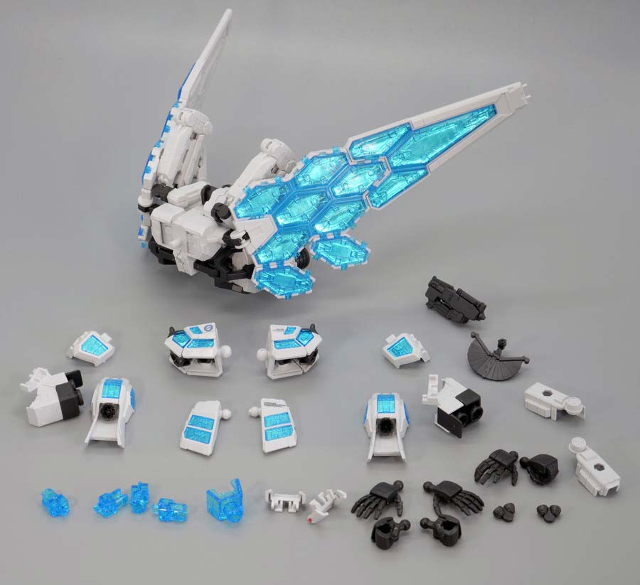 1/144 RX-78F00/Eガンダム（グラスフェザー装備）』のガンプラレビュー画像です