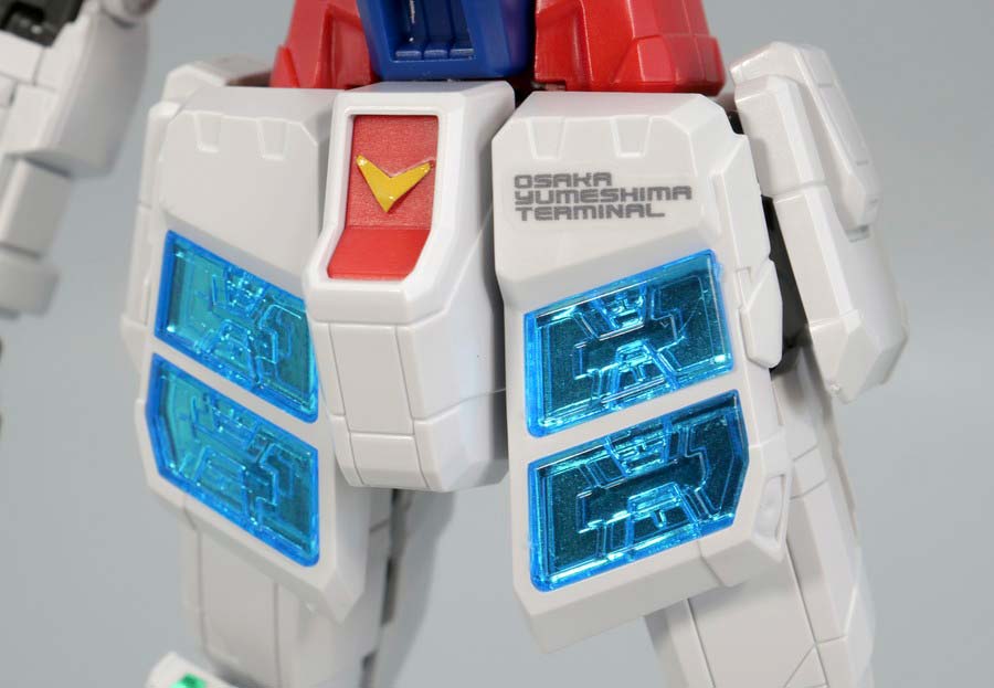 1/144 RX-78F00/Eガンダム（グラスフェザー装備）』のガンプラレビュー画像です