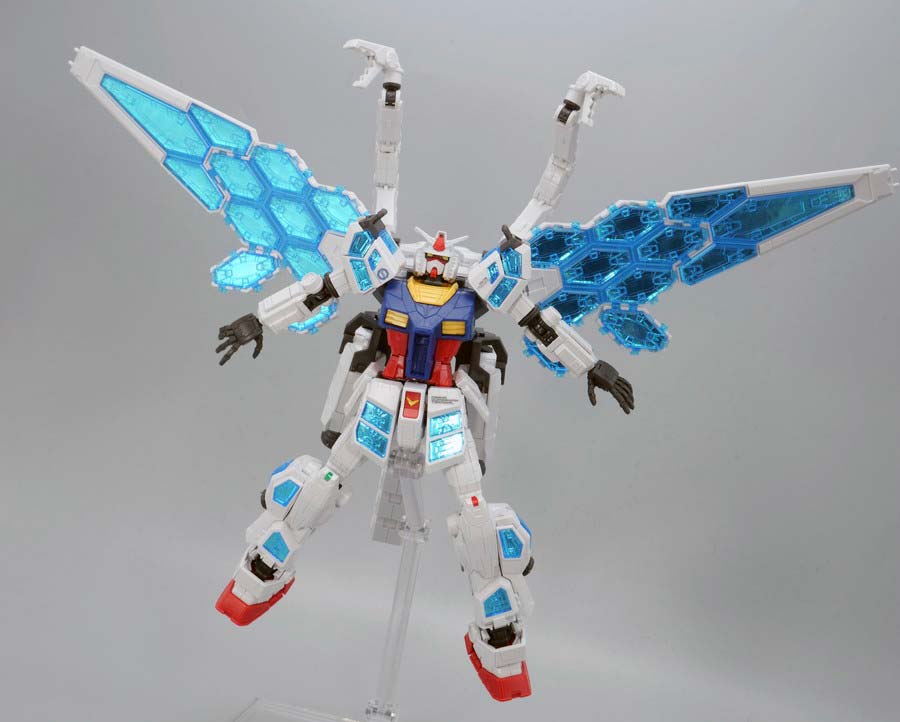 1/144 RX-78F00/Eガンダム（グラスフェザー装備）』のガンプラレビュー画像です