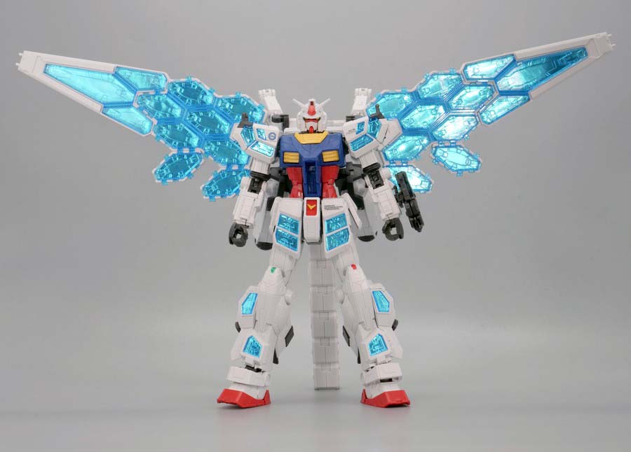 1/144 RX-78F00/Eガンダム（グラスフェザー装備）』のガンプラレビュー画像です