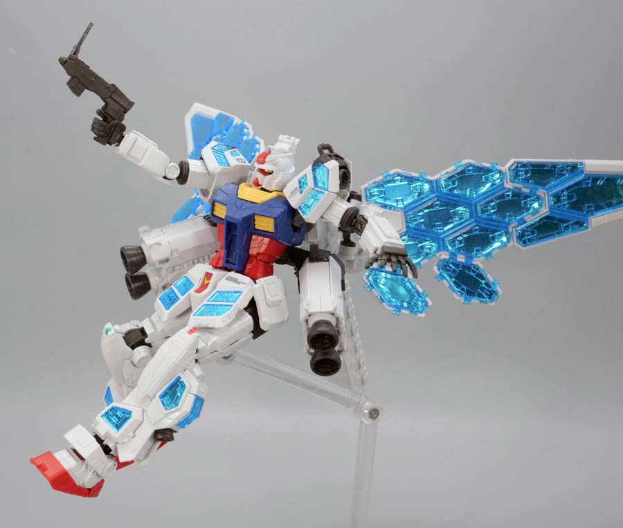 1/144 RX-78F00/Eガンダム（グラスフェザー装備）』のガンプラレビュー画像です