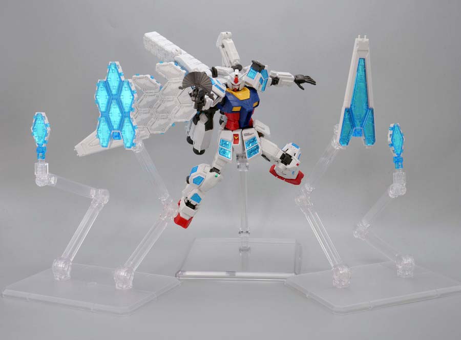 1/144 RX-78F00/Eガンダム（グラスフェザー装備）』のガンプラレビュー画像です