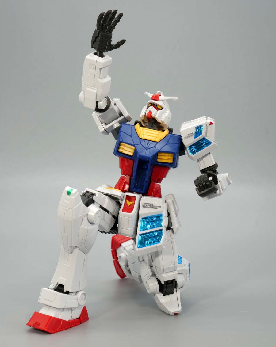 1/144 RX-78F00/Eガンダム（グラスフェザー装備）』のガンプラレビュー画像です