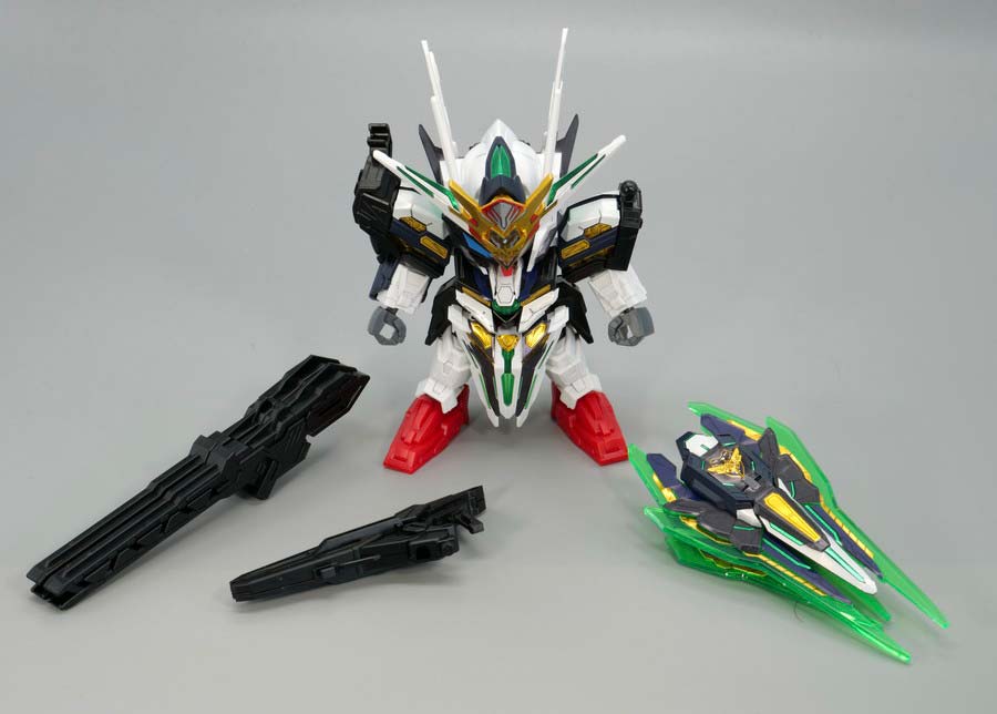 ジェネラルフォートレスへの合体方法のガンプラ画像です