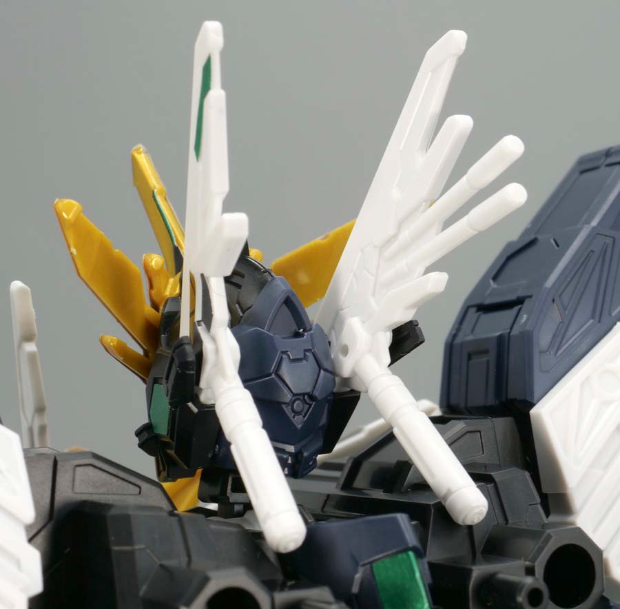ジェネラルフォートレスへの合体方法のガンプラ画像です
