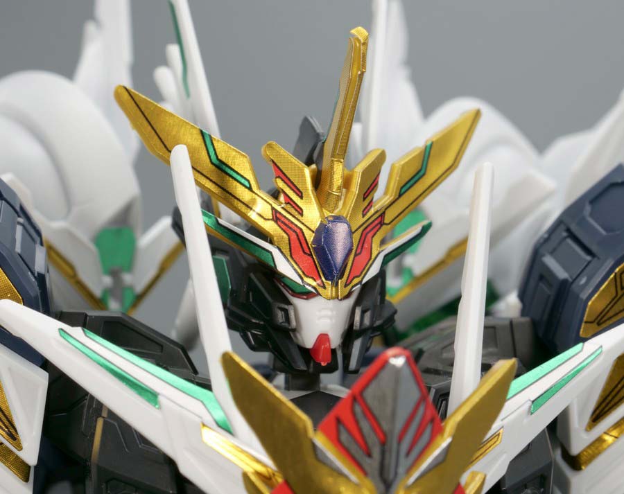ジェネラルフォートレスへの合体方法のガンプラ画像です
