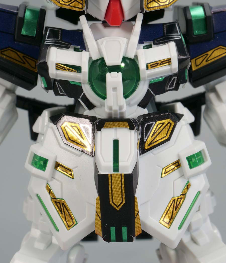 GFガンダムアストレア タイプ-Bのガンプラレビュー画像です