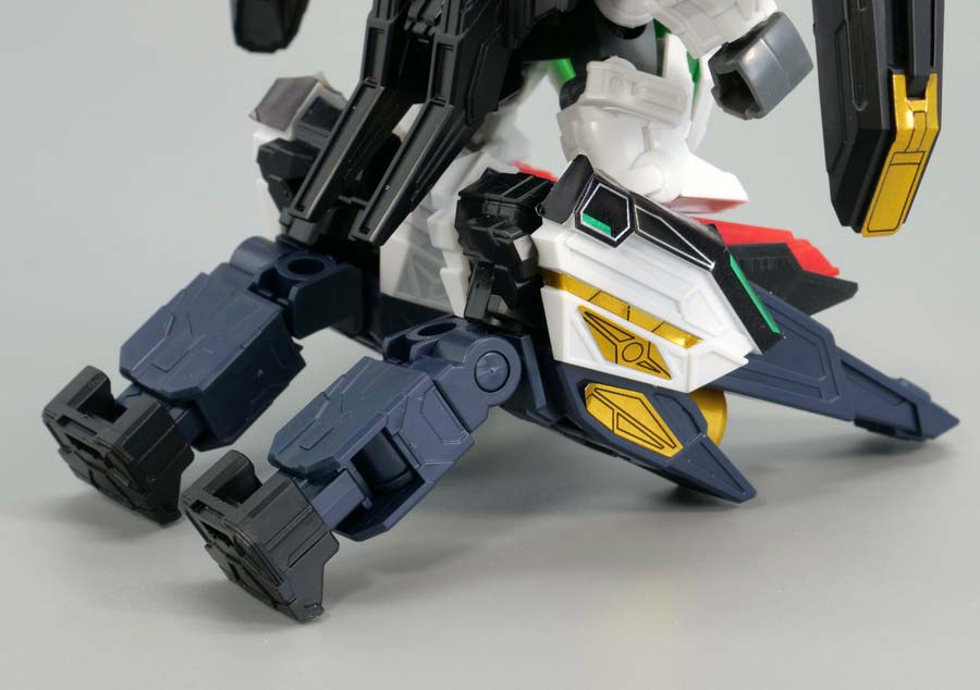 GFガンダムアストレア タイプ-Fのガンプラレビュー画像です