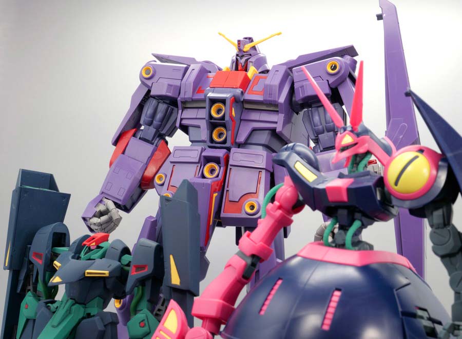 ロザミア・バダムが搭乗したガンプラ画像です