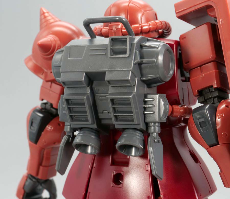 HGシャア専用高機動型ザクIIのガンプラレビュー画像です