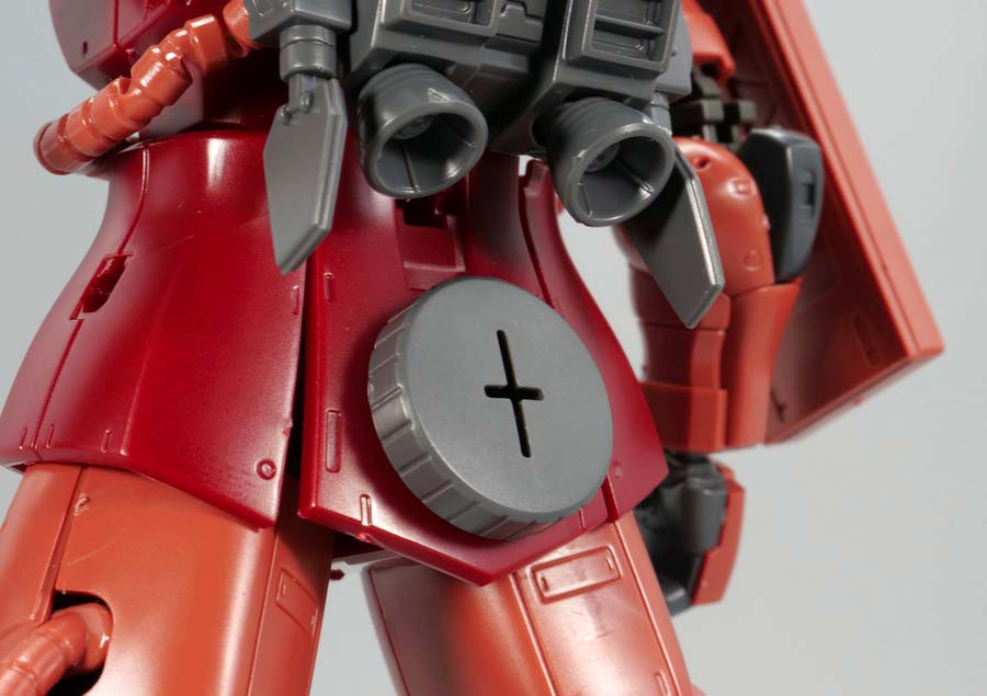 HGシャア専用高機動型ザクIIのガンプラレビュー画像です