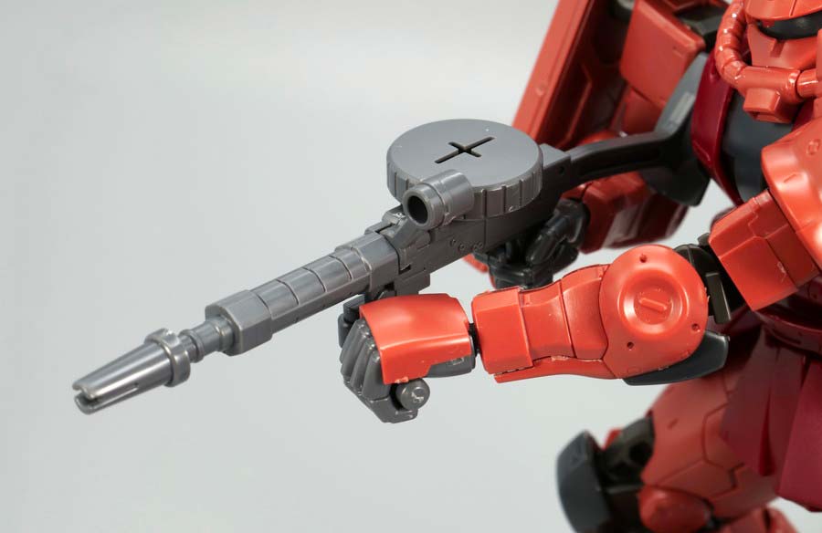 HGシャア専用高機動型ザクIIのガンプラレビュー画像です