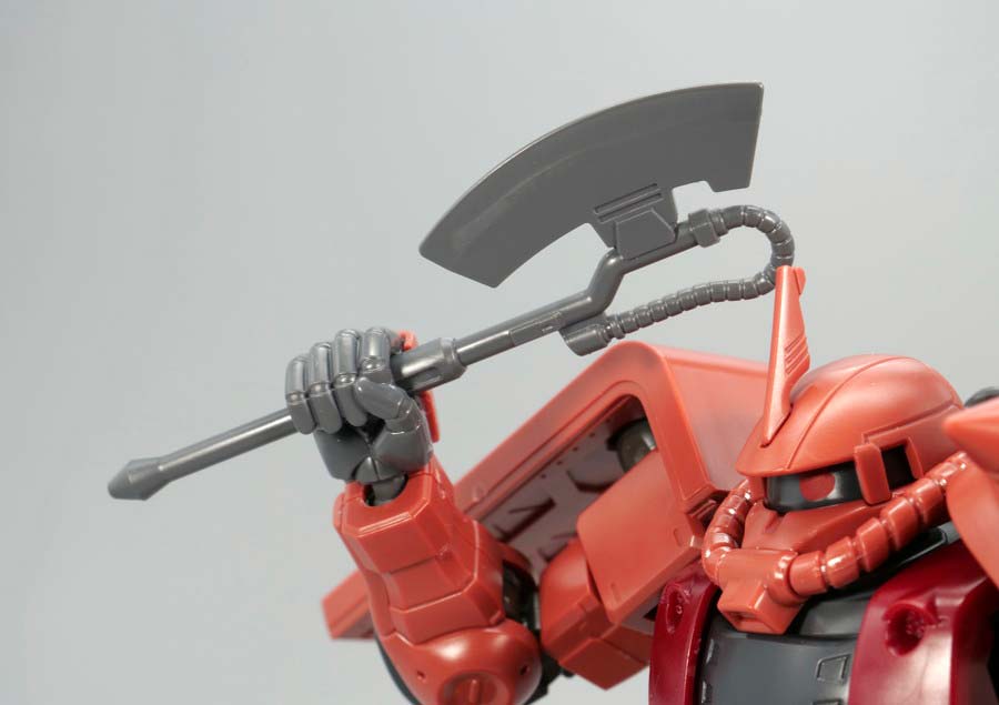 HGシャア専用高機動型ザクIIのガンプラレビュー画像です