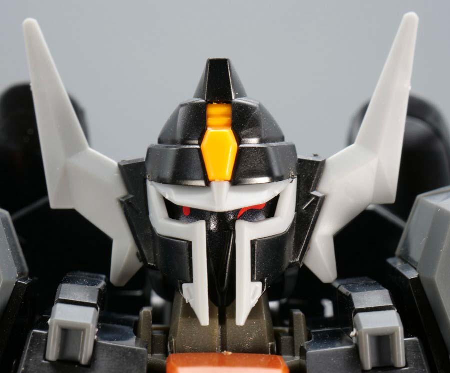 HGブラックナイトスコードルドラ リデラード機&ダニエル機&リュー機 セットのガンプラレビュー画像です