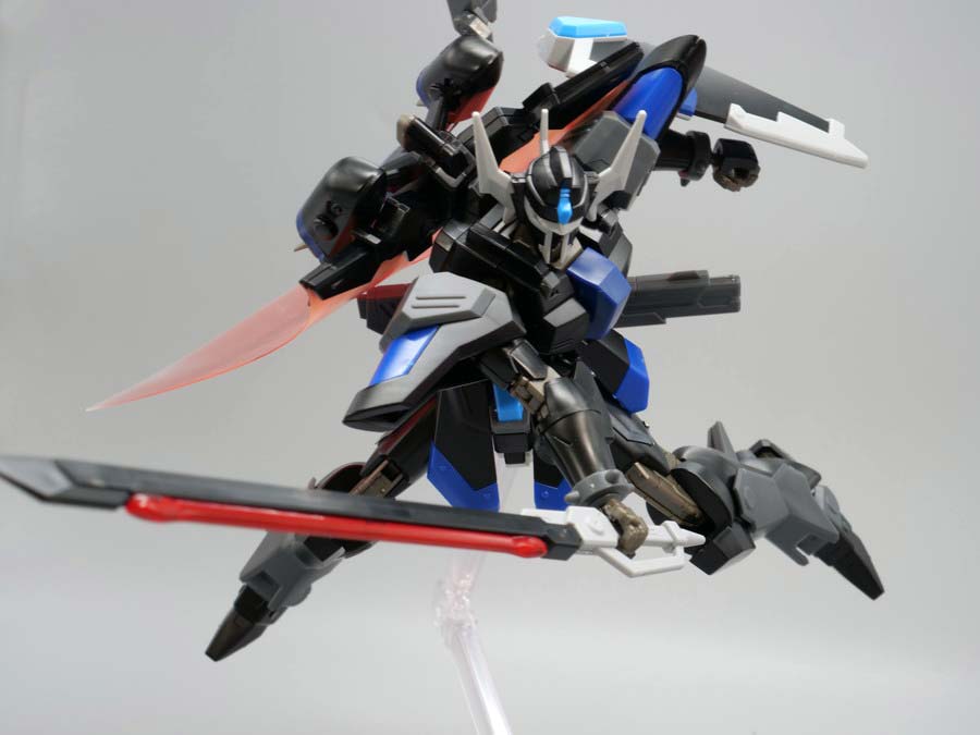 HGブラックナイトスコードルドラ リデラード機&ダニエル機&リュー機 セットのガンプラレビュー画像です