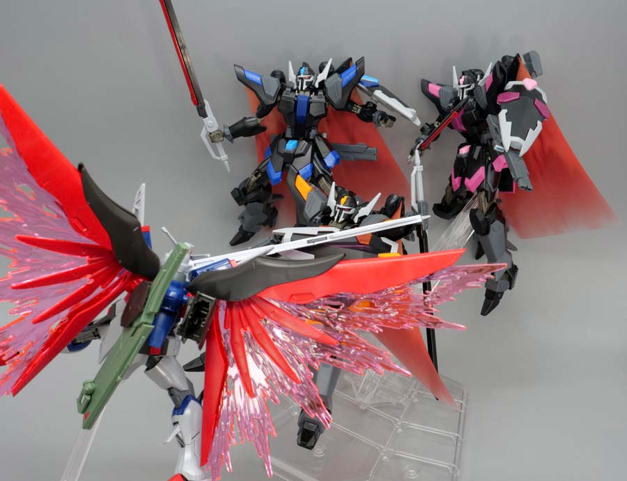 HGブラックナイトスコードルドラ リデラード機&ダニエル機&リュー機 セットのガンプラレビュー画像です
