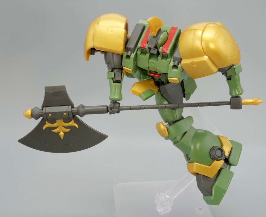 HGレオンのガンプラレビュー画像です