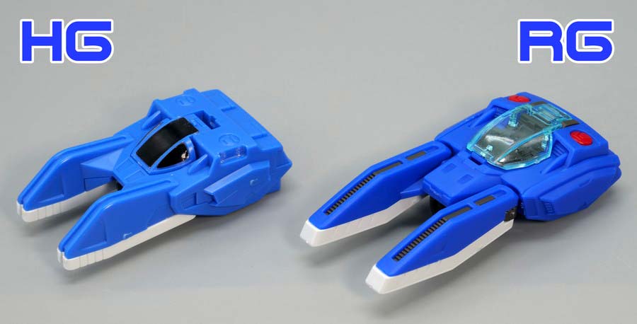 HGFCとRGシャイニングガンダム ノーマルモードのガンプラ比較画像です