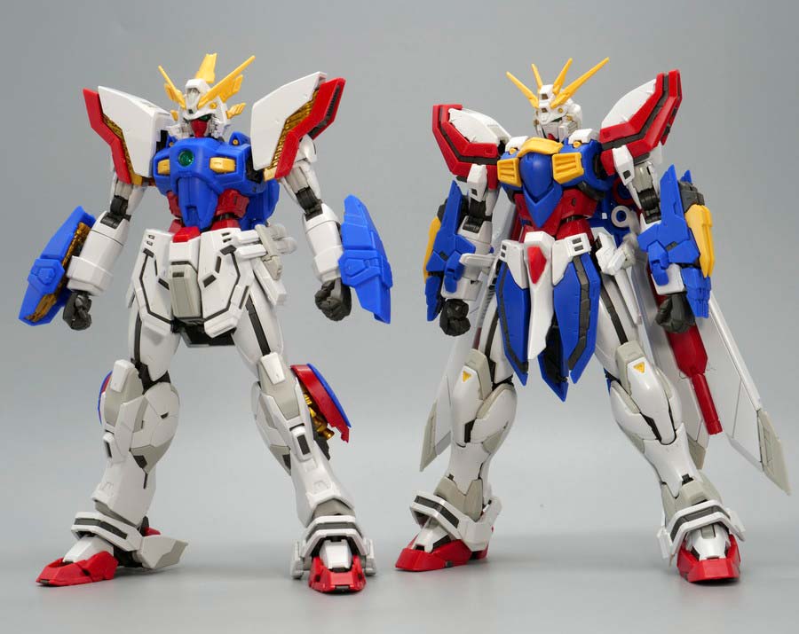 RGシャイニングガンダムとゴッドガンダムのガンプラ画像です