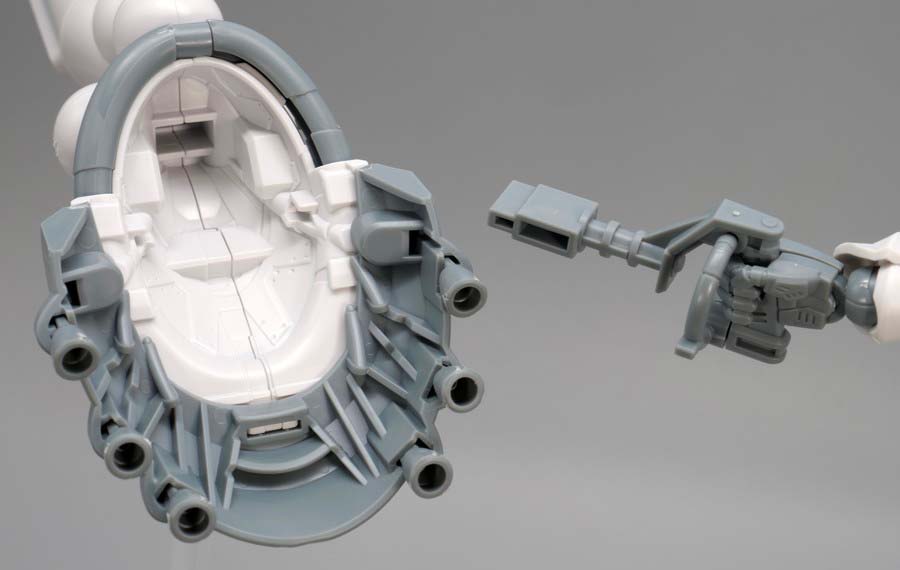 HGエグザベ専用ギャン（ハクジ装備）のガンプラレビュー画像です
