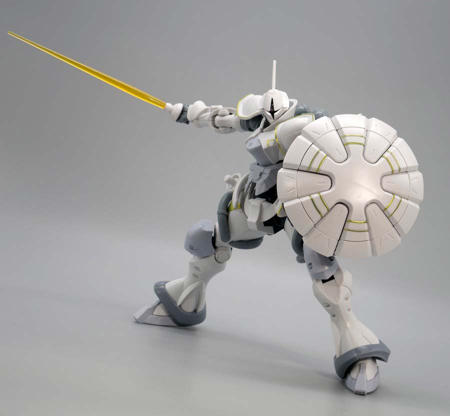 HGエグザベ専用ギャン（ハクジ装備）のガンプラレビュー画像です