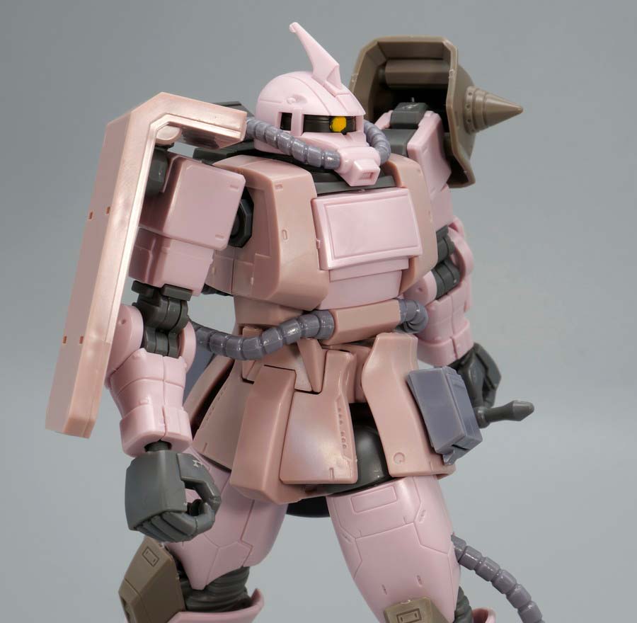HGザク・デザートタイプ ピンクパンサー隊機のガンプラレビュー画像です