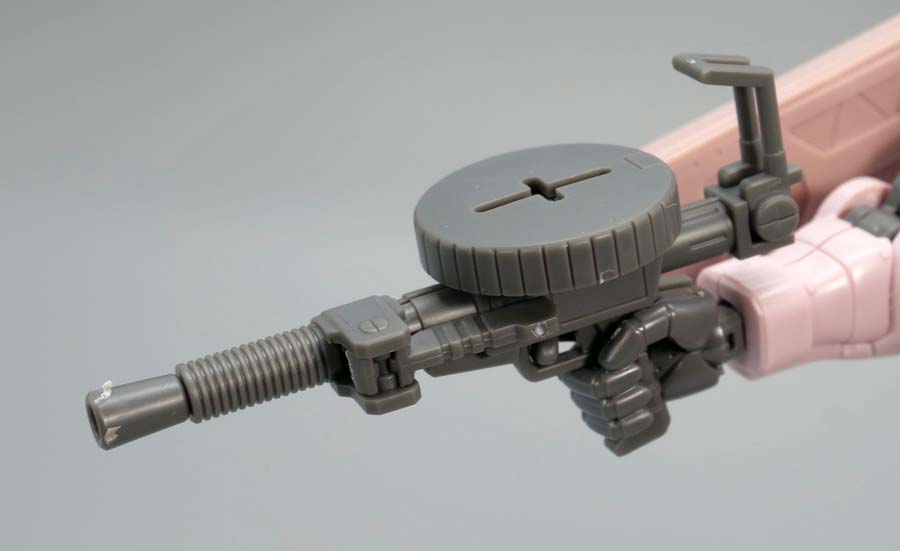 HGザク・デザートタイプ ピンクパンサー隊機のガンプラレビュー画像です