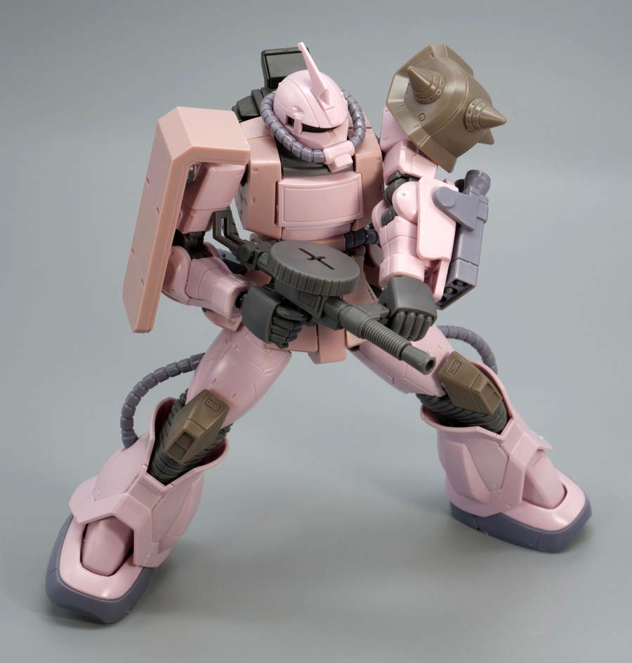 HGザク・デザートタイプ ピンクパンサー隊機のガンプラレビュー画像です