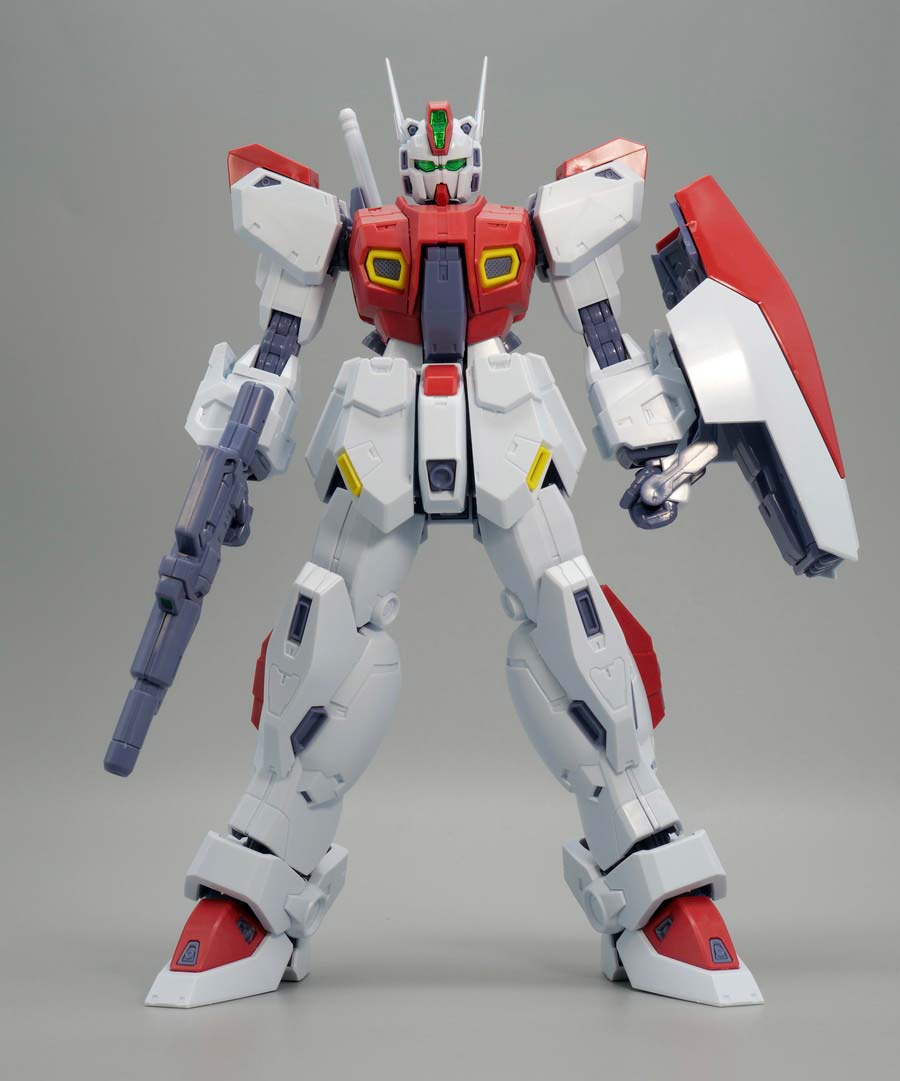 MG F80ガンレイドのガンプラレビュー画像です