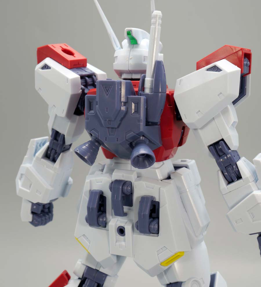 MG F80ガンレイドのガンプラレビュー画像です