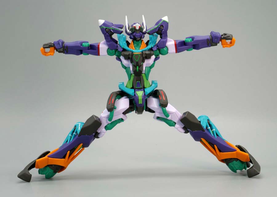 HG GFreD（ジフレド）のガンプラレビュー画像です